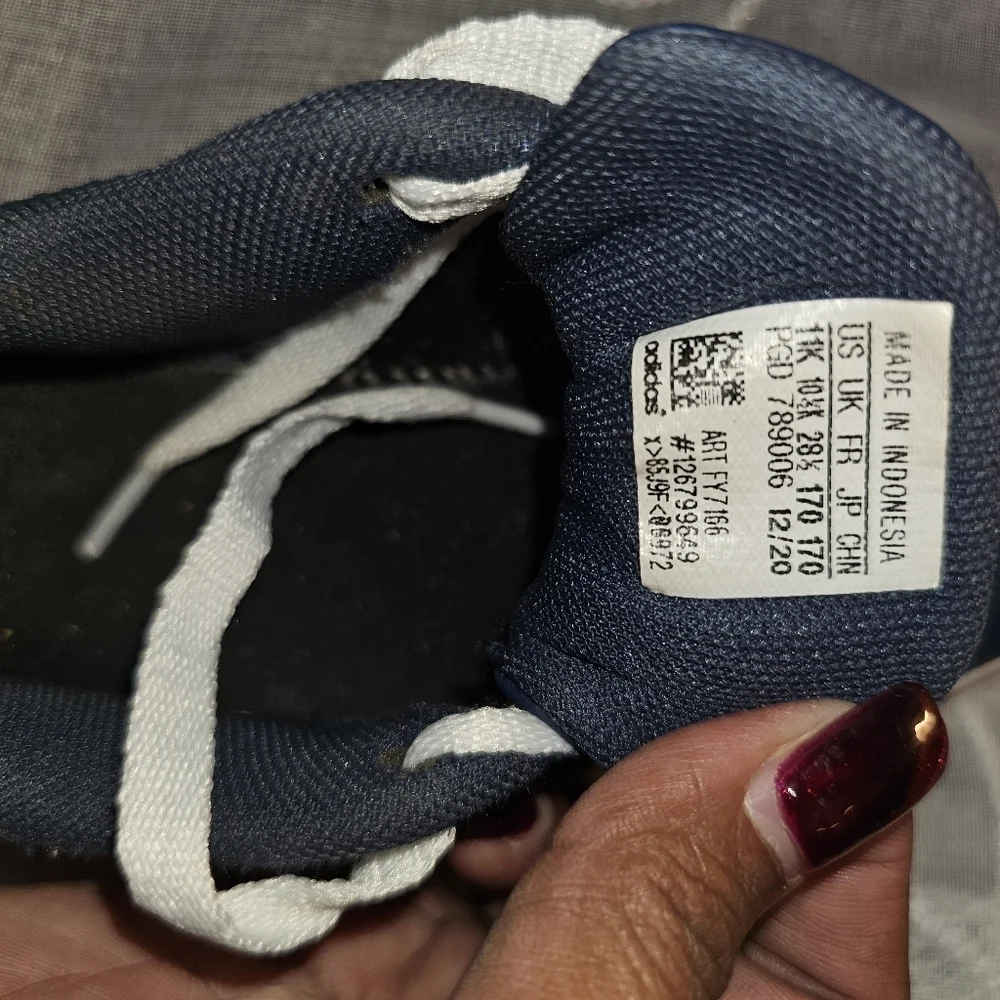 Kids navy blue leather Adidas unisex track shoes size 11K - Picture 7 of 10
